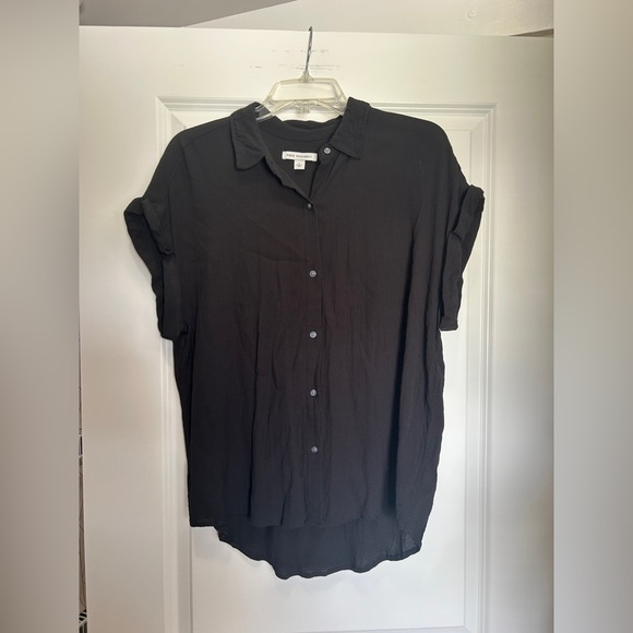 Black Button-Up Women's Top - Picture 1 of 3